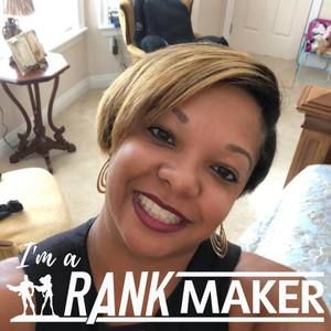 Meet your Posher, Andrea